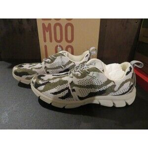 *NEW Womens Camo Woolloomooloo Tennis Shoes, 6.5 / 7  37